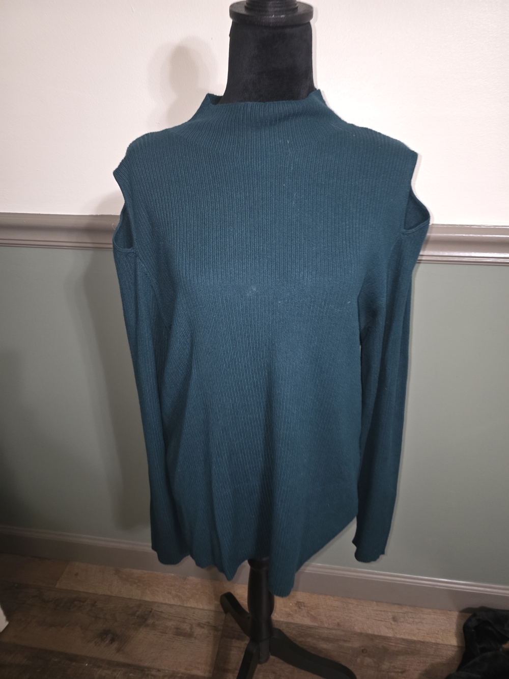 Lane Bryant Teal Cold-Shoulder Ribbed Mock Neck Sweater